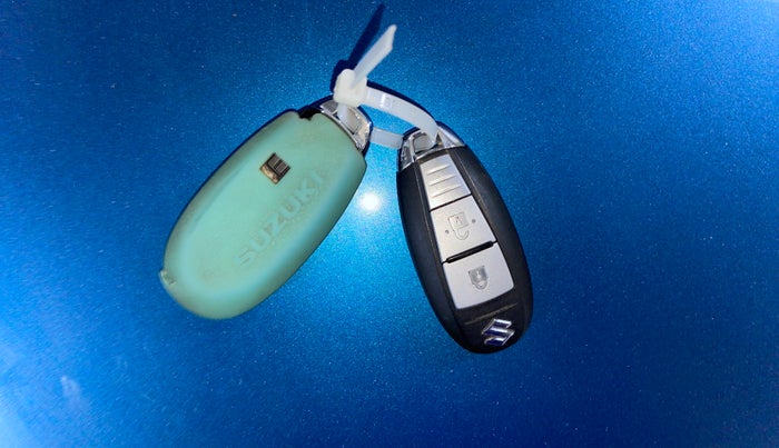 2017 Maruti IGNIS ZETA 1.2 AMT, Petrol, Automatic, 49,905 km, Key Close Up