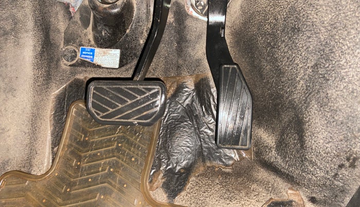 2017 Maruti IGNIS ZETA 1.2 AMT, Petrol, Automatic, 49,905 km, Pedals