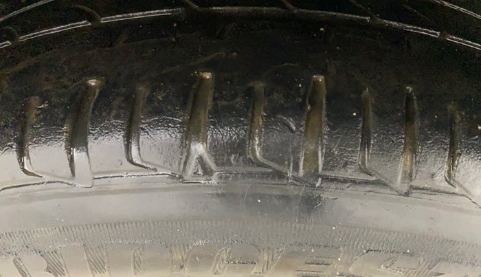 2018 Ford FREESTYLE TITANIUM 1.5 DIESEL, Diesel, Manual, 89,710 km, Left Rear Tyre Tread