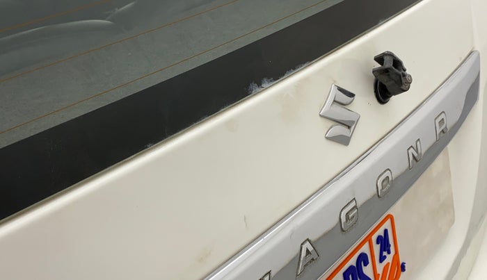 2010 Maruti Wagon R 1.0 VXI, Petrol, Manual, 61,569 km, Rear windshield - Wiper arm not available