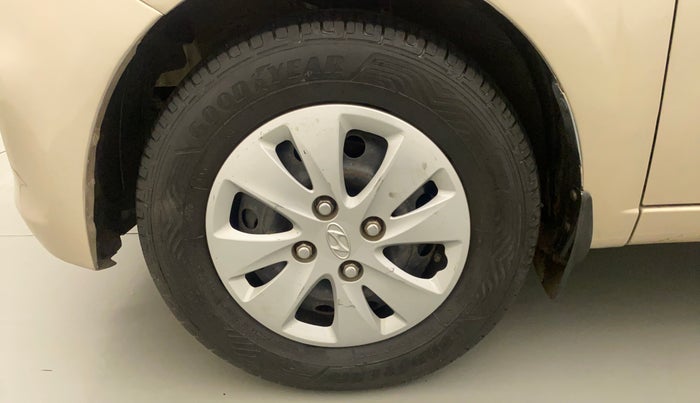 2011 Hyundai i10 SPORTZ 1.2, Petrol, Manual, 30,522 km, Left Front Wheel