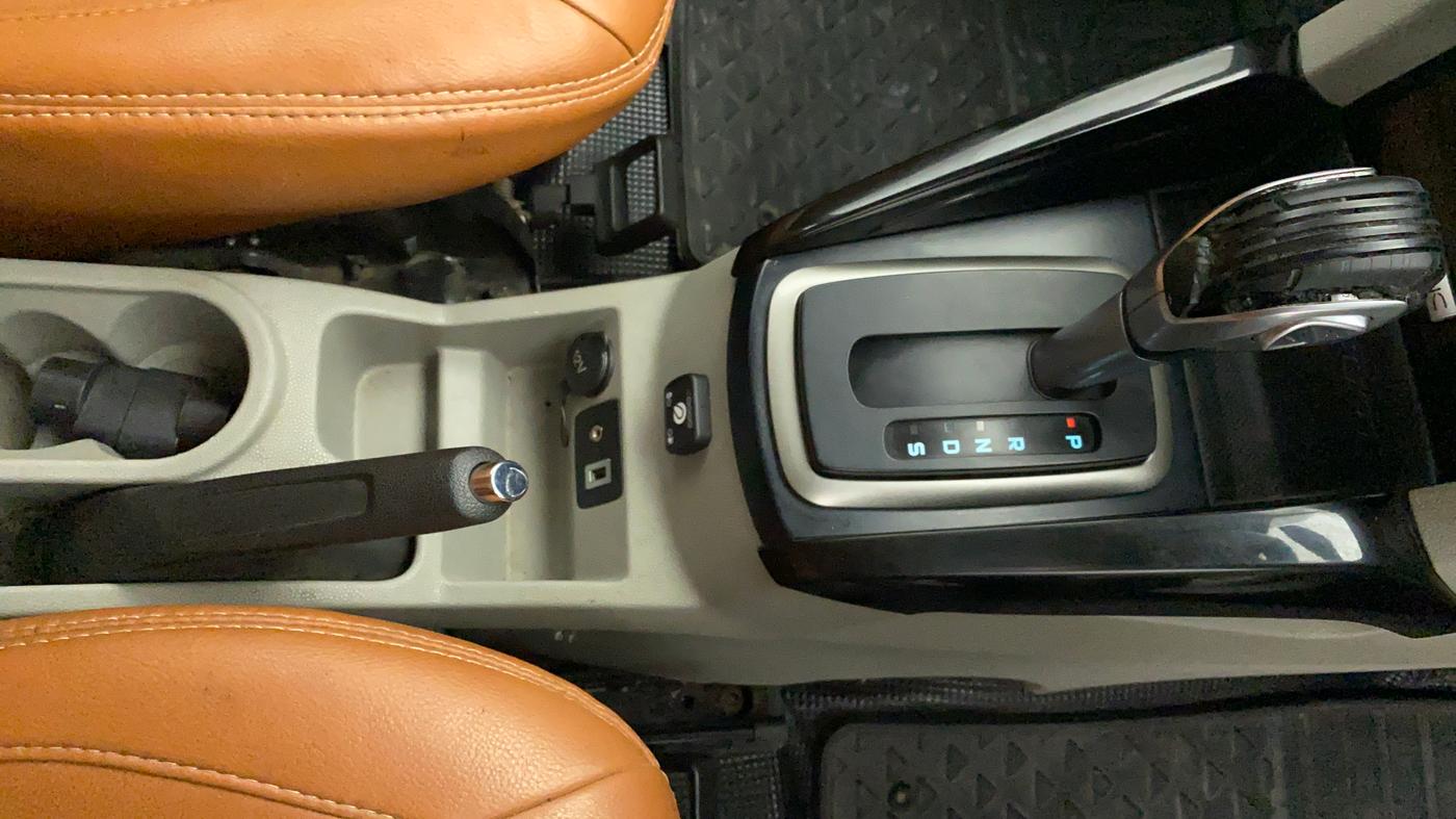 2016 Ford Ecosport TITANIUM 1.5L PETROL AT, CNG, Automatic, 51,228 km, Gear Lever