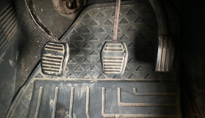 2014 Ford Figo TITANIUM 1.2 PETROL, Petrol, Manual, 18,257 km, Pedals