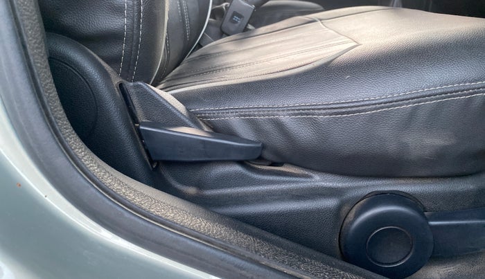 2014 Ford Figo TITANIUM 1.2 PETROL, Petrol, Manual, 18,257 km, Driver Side Adjustment Panel