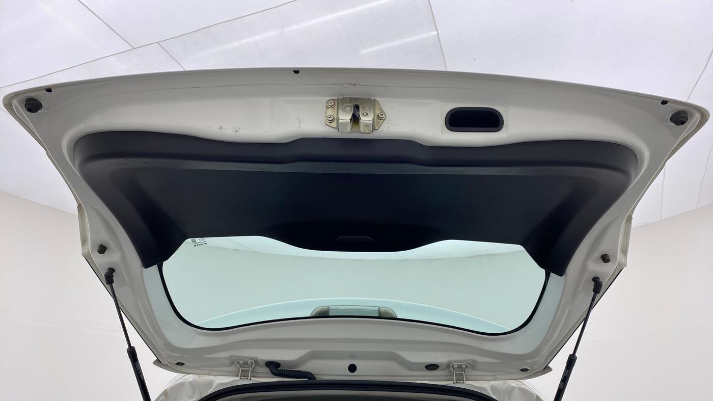 2020 Maruti Vitara Brezza VDI, Diesel, Manual, 29,614 km, Boot Door Open