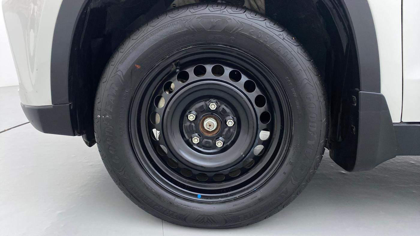 2020 Maruti Vitara Brezza VDI, Diesel, Manual, 29,614 km, Left Front Wheel
