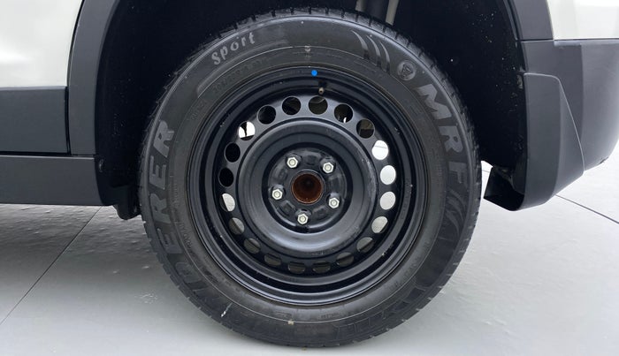 2020 Maruti Vitara Brezza VDI, Diesel, Manual, 29,614 km, Left Rear Wheel