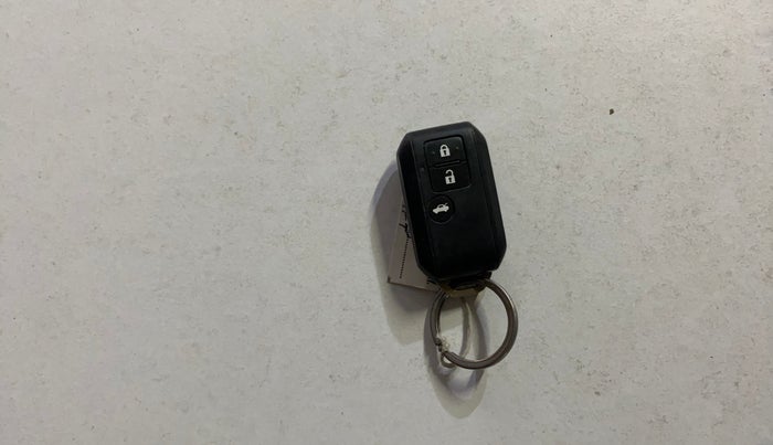 2019 Maruti Dzire ZXI PLUS AMT, CNG, Automatic, 96,062 km, Key Close Up