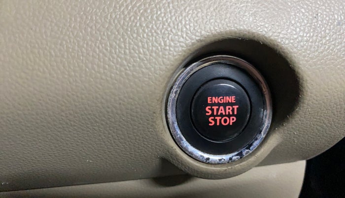 2019 Maruti Dzire ZXI PLUS AMT, CNG, Automatic, 96,062 km, Keyless Start/ Stop Button