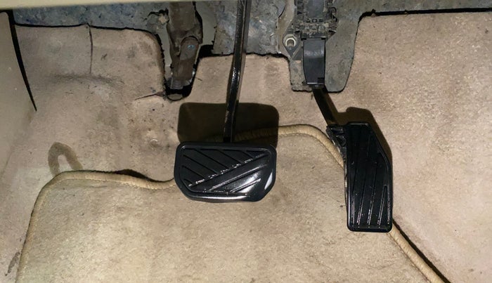 2019 Maruti Dzire ZXI PLUS AMT, CNG, Automatic, 96,062 km, Pedals