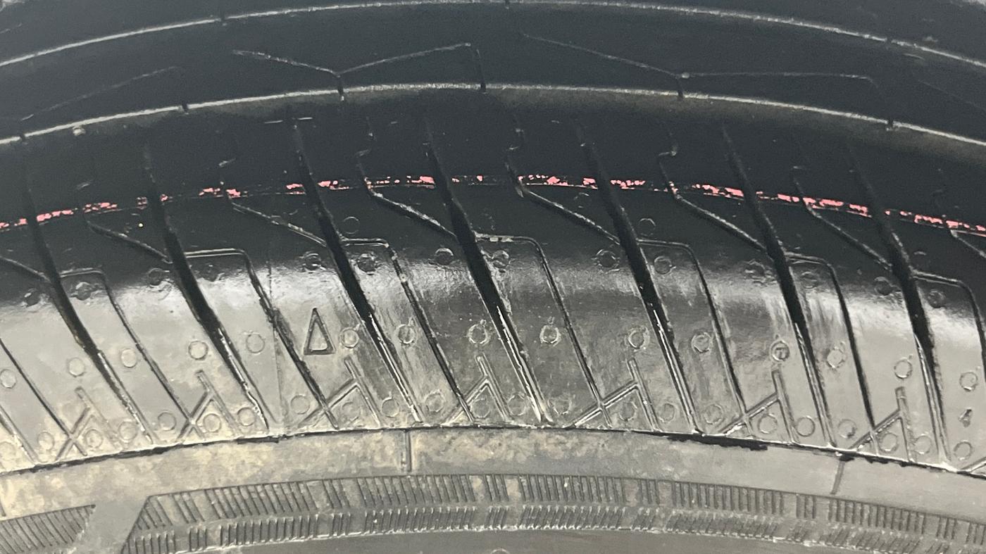 2015 Hyundai Eon D-LITE+, Petrol, Manual, 76,595 km, Right Rear Tyre Tread