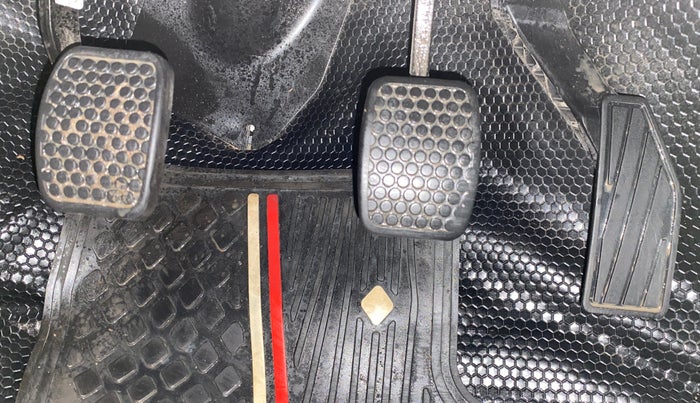 2022 Maruti Alto VXI PLUS, Petrol, Manual, 14,861 km, Pedals