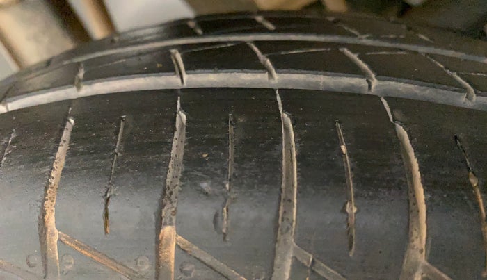 2022 Maruti Alto VXI PLUS, Petrol, Manual, 14,861 km, Left Rear Tyre Tread