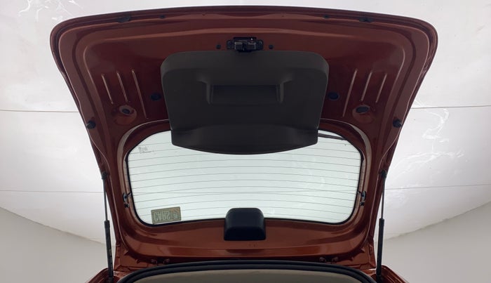 2017 Renault Duster RXL PETROL, Petrol, Manual, 40,296 km, Boot Door Open