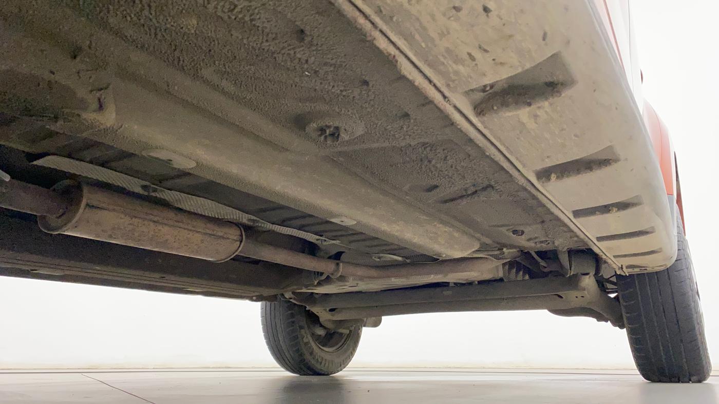 2017 Renault Duster RXL PETROL, Petrol, Manual, 40,296 km, Right Side Underbody