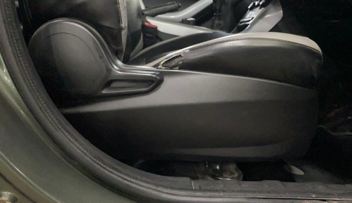 2020 Tata NEXON XM SUNROOF PETROL, Petrol, Manual, 96,060 km, Driver Side Adjustment Panel