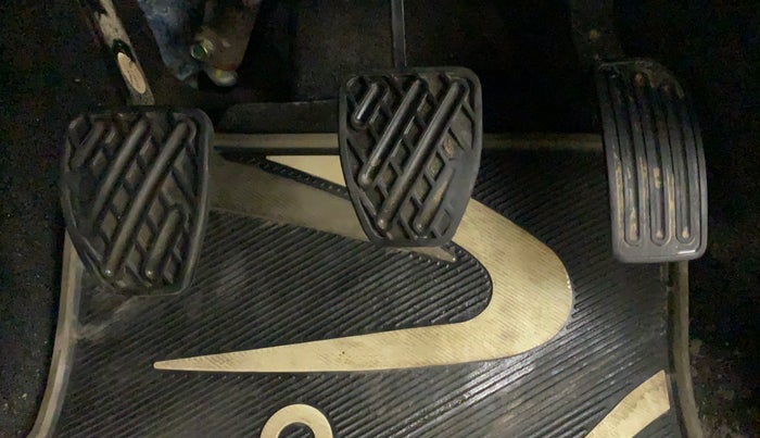 2017 Datsun Go T, Petrol, Manual, 59,584 km, Pedals