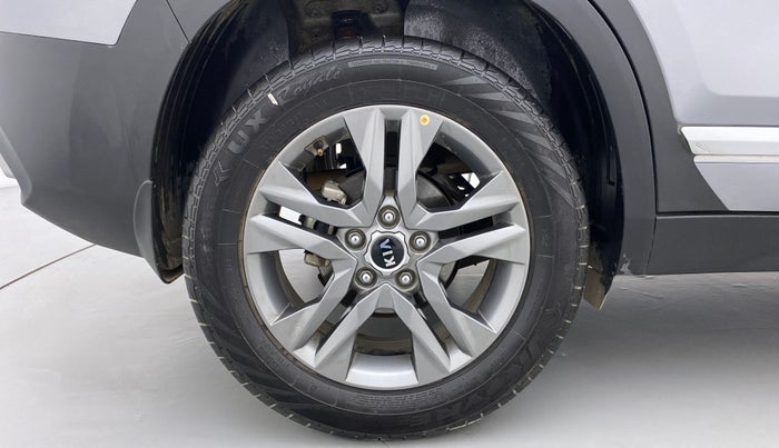 2021 KIA SELTOS HTX 1.5 PETROL MT, Petrol, Manual, 19,581 km, Right Rear Wheel