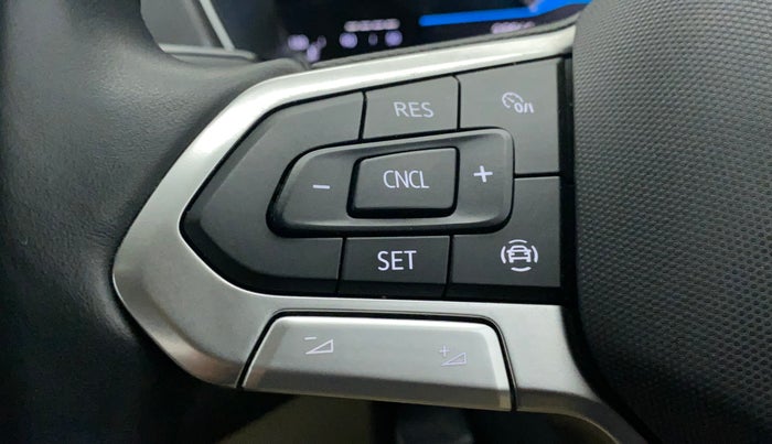 2022 Volkswagen TAIGUN TOPLINE 1.0 TSI MT, Petrol, Manual, 27,861 km, Adaptive Cruise Control