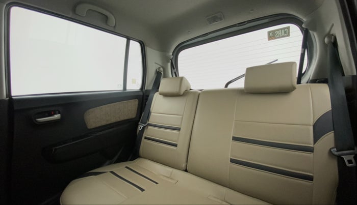 2017 Maruti Wagon R 1.0 VXI, Petrol, Manual, 22,529 km, Right Side Rear Door Cabin