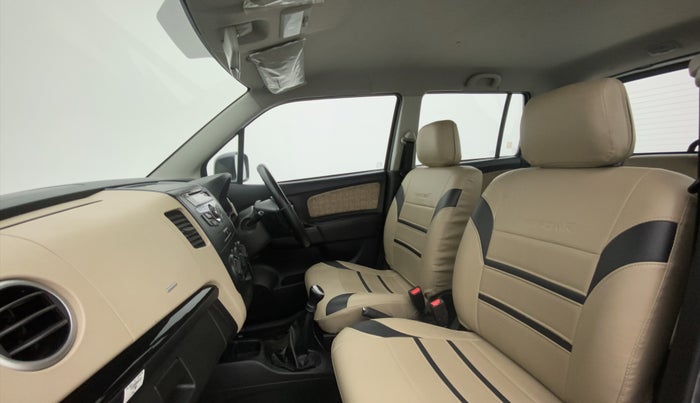 2017 Maruti Wagon R 1.0 VXI, Petrol, Manual, 22,529 km, Right Side Front Door Cabin