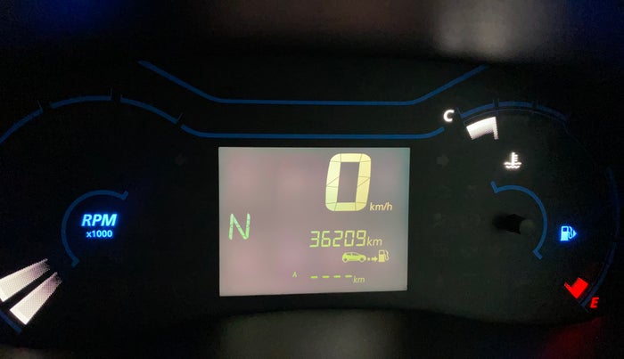2022 Renault Kwid RXT 1.0 AMT, Petrol, Automatic, 36,147 km, Odometer Image
