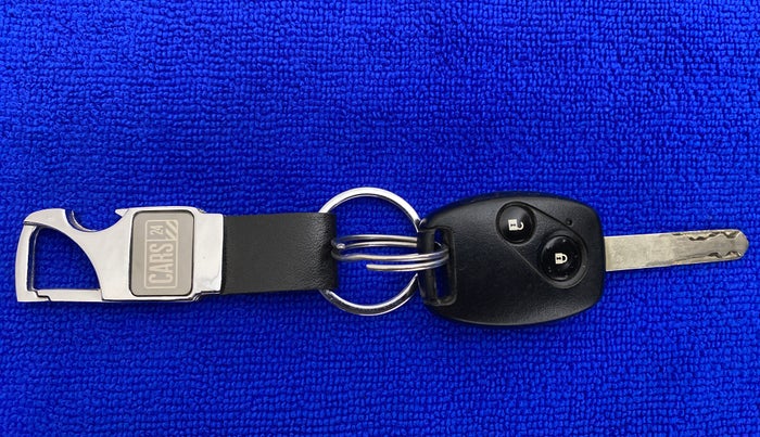 2017 Honda Amaze 1.2L I-VTEC S, Petrol, Manual, 41,018 km, Key Close Up