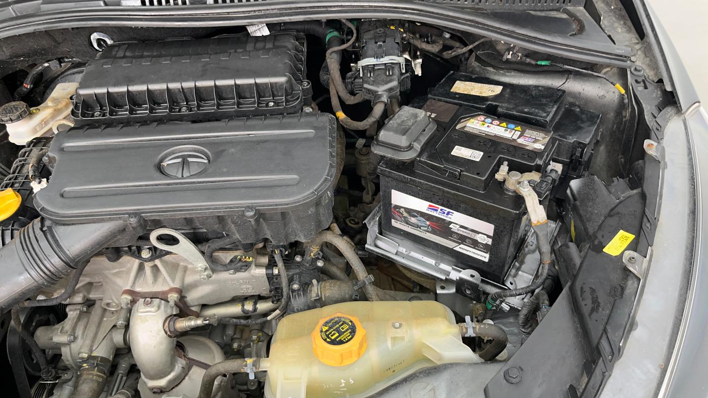 2021 Tata Tiago XT PETROL, Petrol, Manual, 36,013 km, Engine View - Left