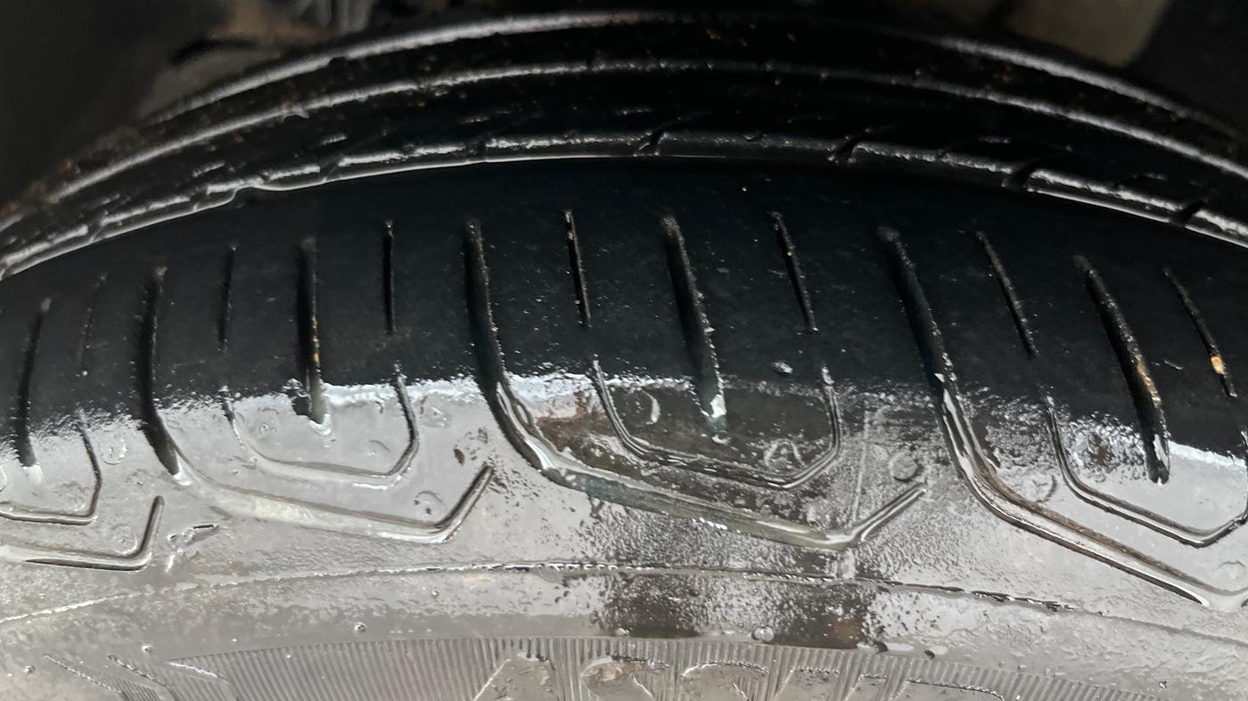 2021 Tata Tiago XT PETROL, Petrol, Manual, 36,013 km, Left Front Tyre Tread