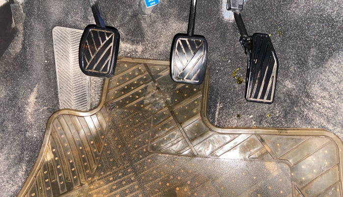 2019 Maruti Baleno ALPHA PETROL 1.2, Petrol, Manual, 70,194 km, Pedals