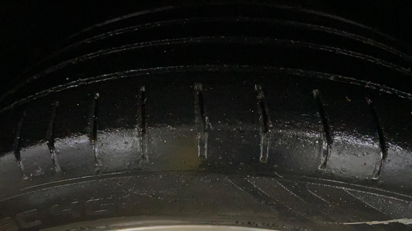 2019 Maruti Baleno ZETA PETROL 1.2, Petrol, Manual, 70,211 km, Left Rear Tyre Tread
