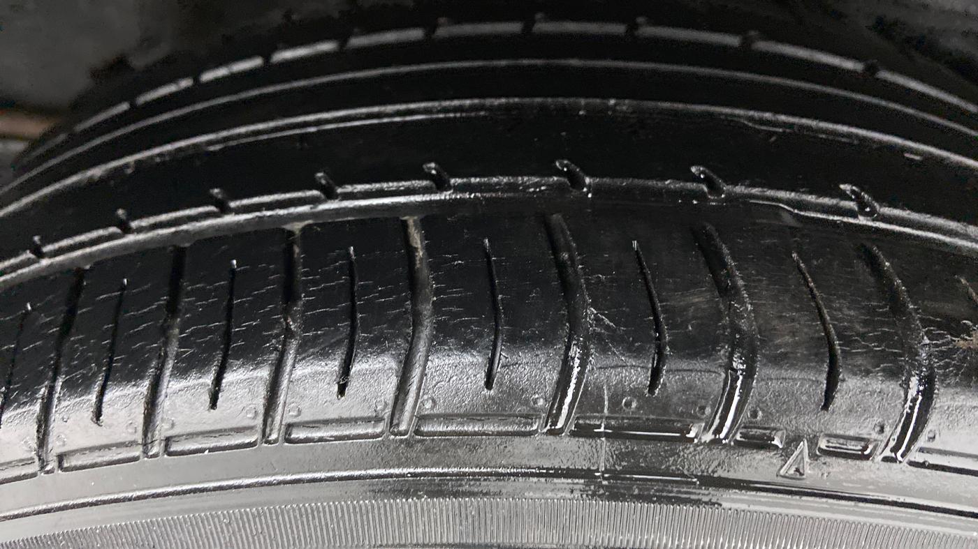 2017 Toyota Corolla Altis VL AT, Petrol, Automatic, 34,919 km, Left Rear Tyre Tread