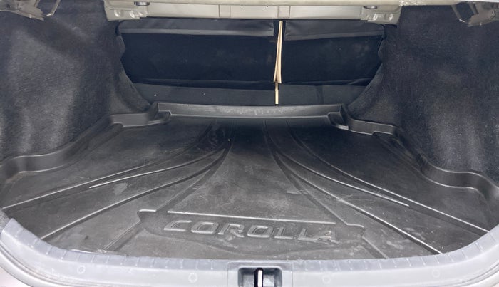 2017 Toyota Corolla Altis VL AT, Petrol, Automatic, 34,919 km, Boot Inside View