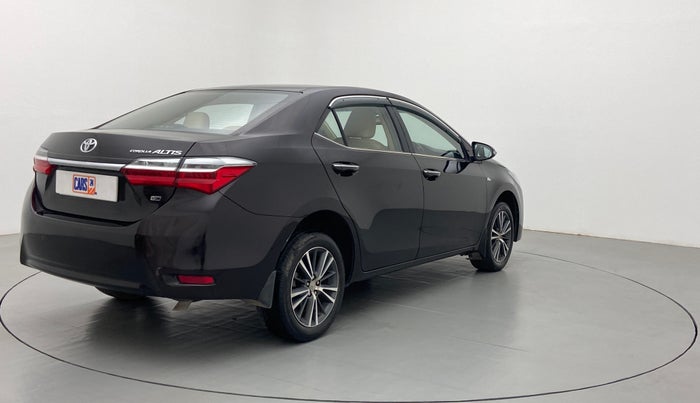 2017 Toyota Corolla Altis VL AT, Petrol, Automatic, 34,919 km, Right Back Diagonal (45- Degree) View