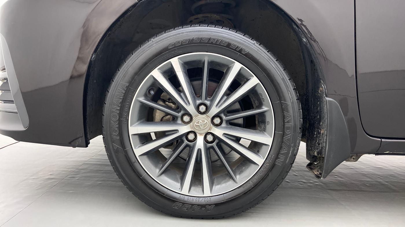 2017 Toyota Corolla Altis VL AT, Petrol, Automatic, 34,919 km, Left Front Wheel