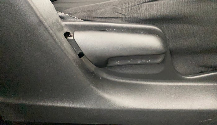 2013 Maruti Swift VXI, Petrol, Manual, 57,655 km, Driver Side Adjustment Panel