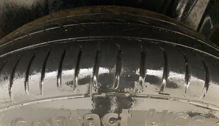 2019 Maruti S Cross ZETA 1.3, Diesel, Manual, 1,25,199 km, Left Rear Tyre Tread