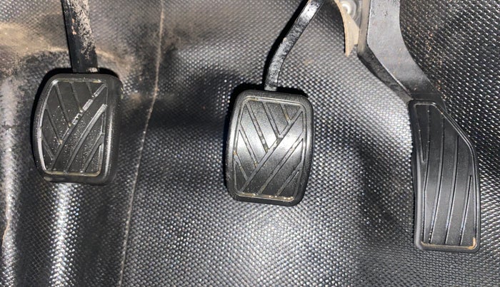 2019 Maruti S Cross ZETA 1.3, Diesel, Manual, 1,25,199 km, Pedals