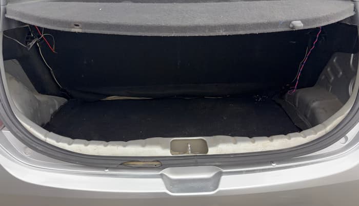 2015 Hyundai Eon MAGNA +, Petrol, Manual, 43,518 km, Boot Inside