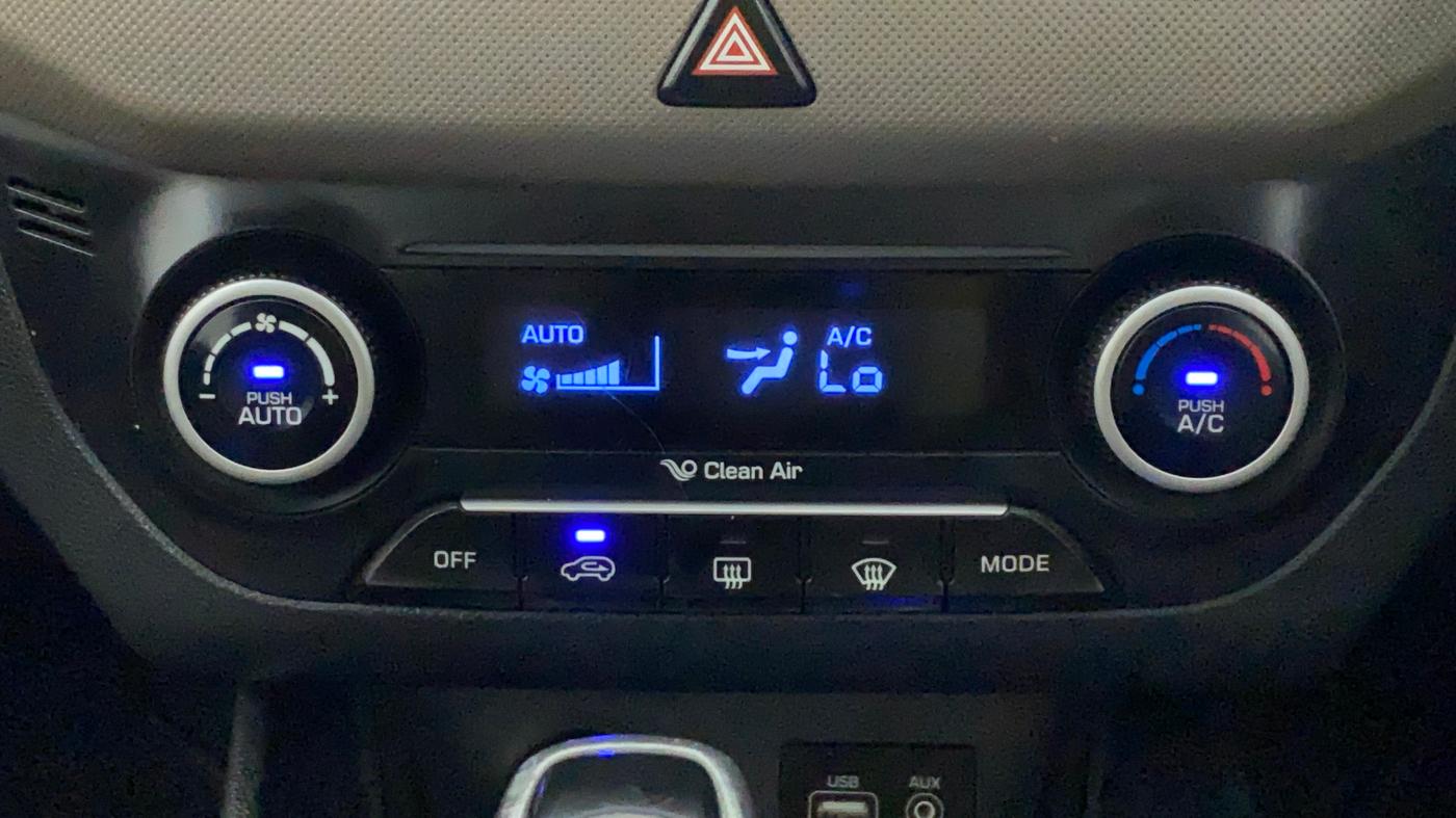 2016 Hyundai Creta SX PLUS AT 1.6 PETROL, Petrol, Automatic, 50,635 km, Automatic Climate Control