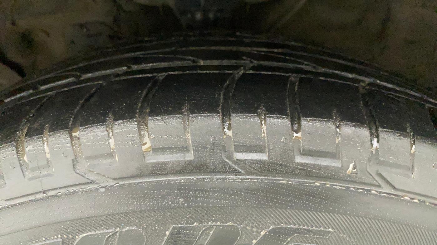 2016 Hyundai Creta SX PLUS AT 1.6 PETROL, Petrol, Automatic, 50,635 km, Left Front Tyre Tread
