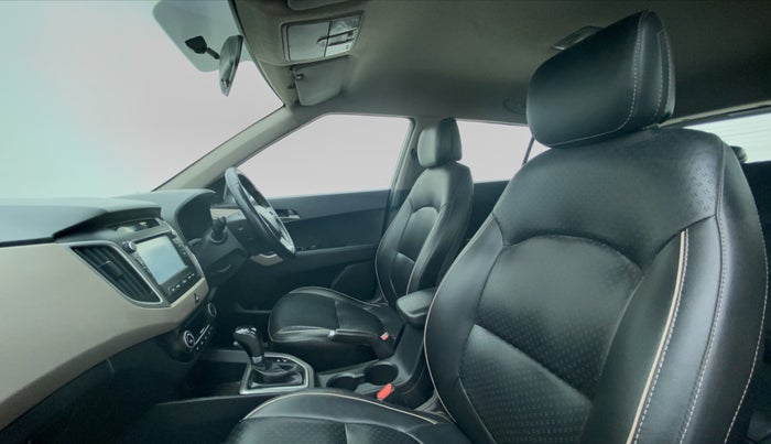 2017 Hyundai Creta 1.6 CRDI SX PLUS AUTO, Diesel, Automatic, 90,205 km, Right Side Front Door Cabin View