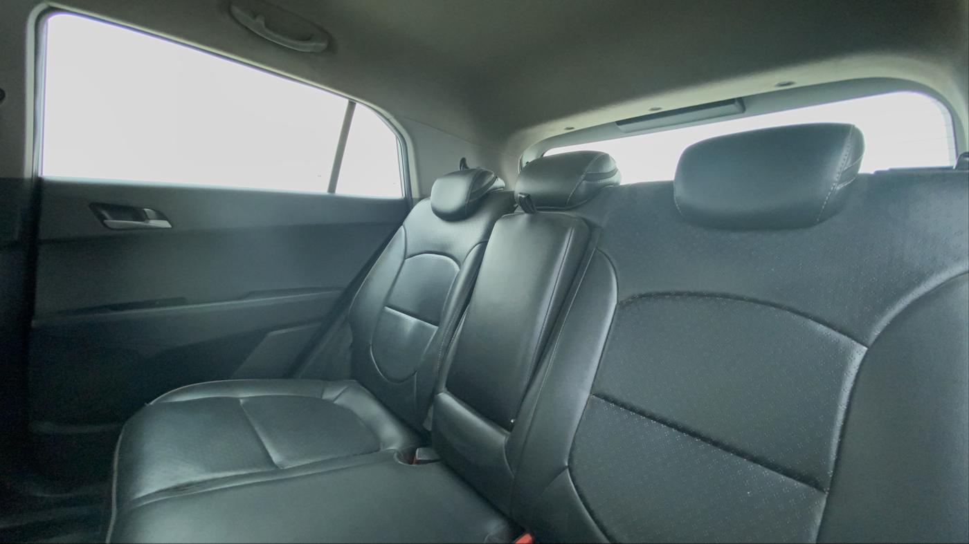 2017 Hyundai Creta 1.6 CRDI SX PLUS AUTO, Diesel, Automatic, 90,205 km, Right Side Door Cabin View