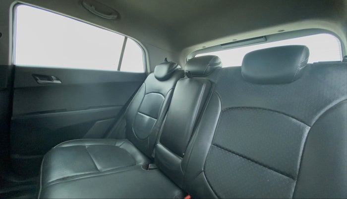 2017 Hyundai Creta 1.6 CRDI SX PLUS AUTO, Diesel, Automatic, 90,205 km, Right Side Door Cabin View