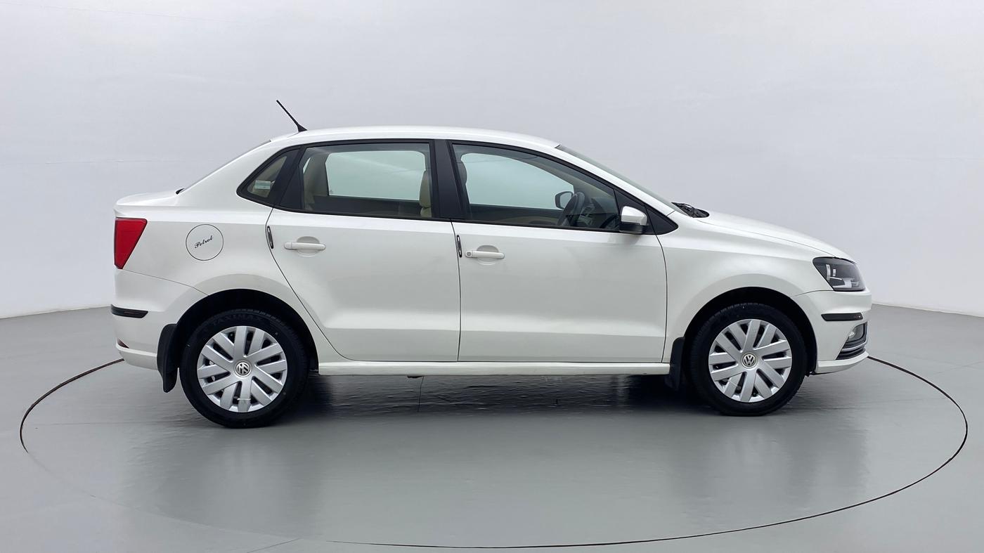 2016 Volkswagen Ameo COMFORTLINE 1.2, Petrol, Manual, 22,434 km, Right Side View