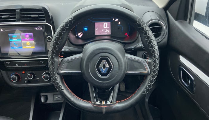 2022 Renault Kwid CLIMBER 1.0 AMT (O), Petrol, Automatic, 23,884 km, Steering Wheel Close Up