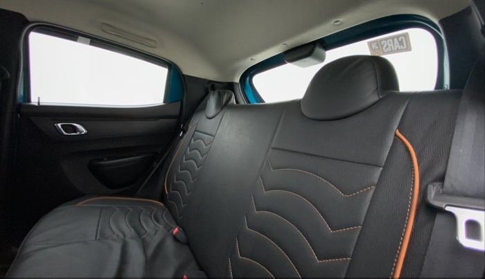 2022 Renault Kwid CLIMBER 1.0 AMT (O), Petrol, Automatic, 23,884 km, Right Side Rear Door Cabin