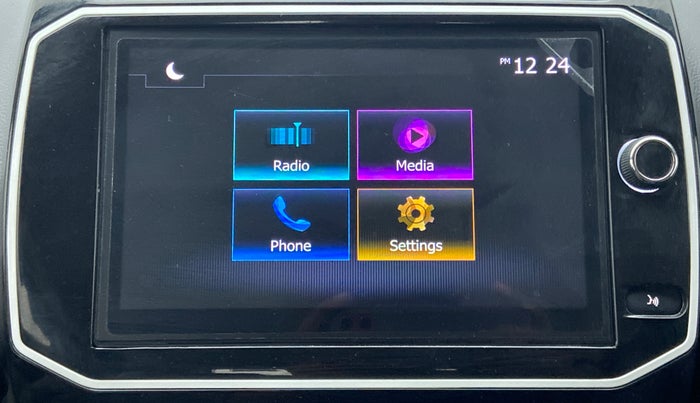 2022 Renault Kwid CLIMBER 1.0 AMT (O), Petrol, Automatic, 23,884 km, Infotainment System