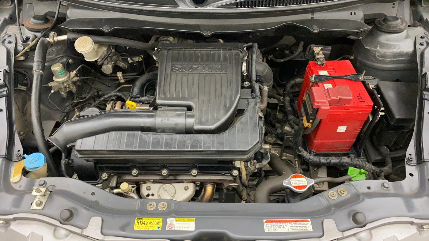 2015 Maruti Swift VXI, Petrol, Manual, 53,681 km, Open Bonet