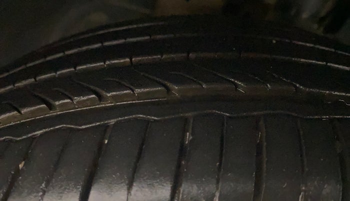 2019 Ford Ecosport TITANIUM + 1.5L PETROL AT, Petrol, Automatic, 46,365 km, Left Front Tyre Tread